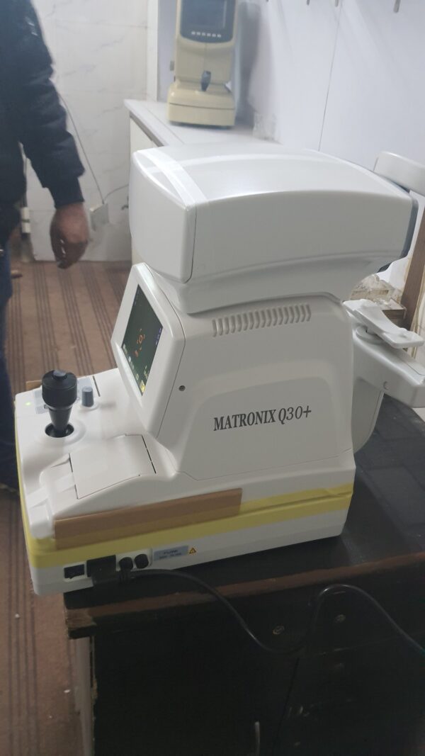 Matronix Q30 Plus Auto Refractometer