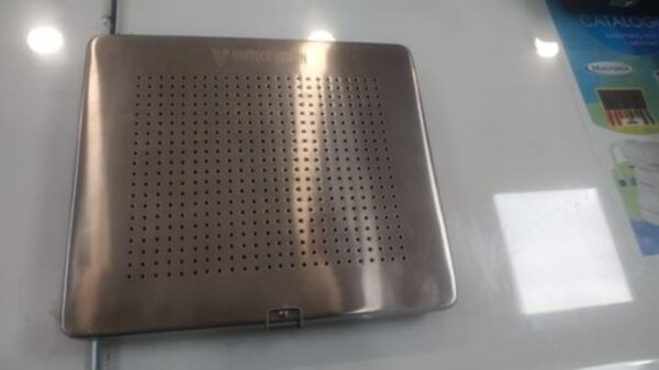 Ss Sterilizing Tray With Single Matt