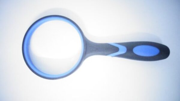 Magnifying Lens